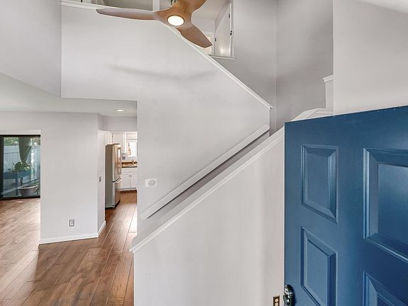 4th image of 19167 Robinson Road #Z