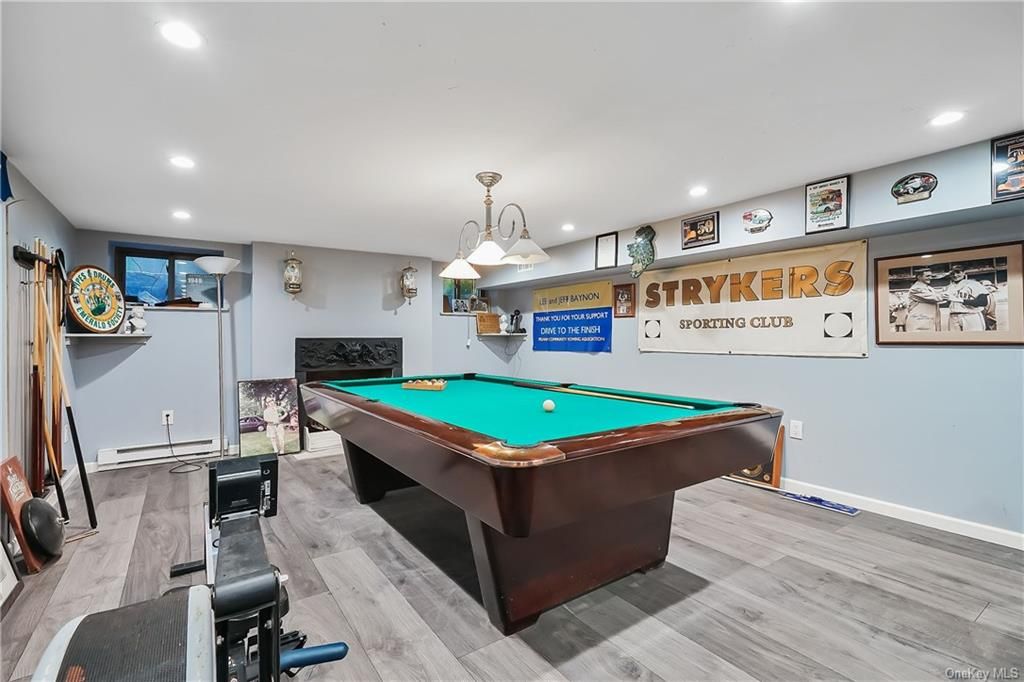 4 Bed 5 Bath Property, New York • 3,808 Sq Ft
