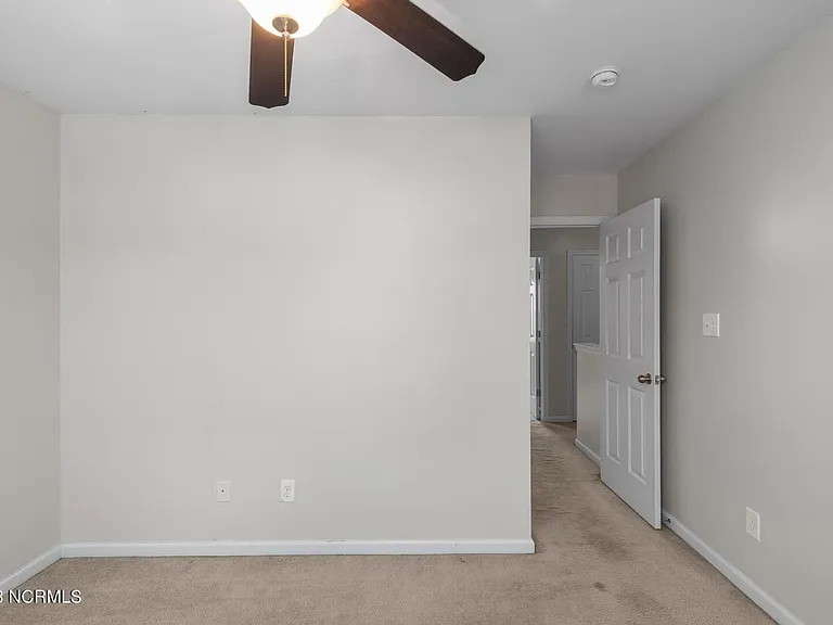 9005 Banister Loop — Photo 23