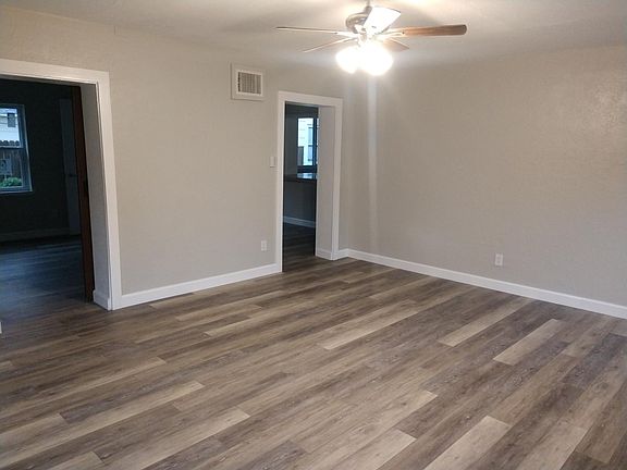 2nd image of 1823 21st Ave N #2