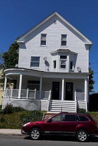 806 President Ave, Fall River, MA, 02720