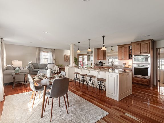 4th image of 9576 Mullens Rd