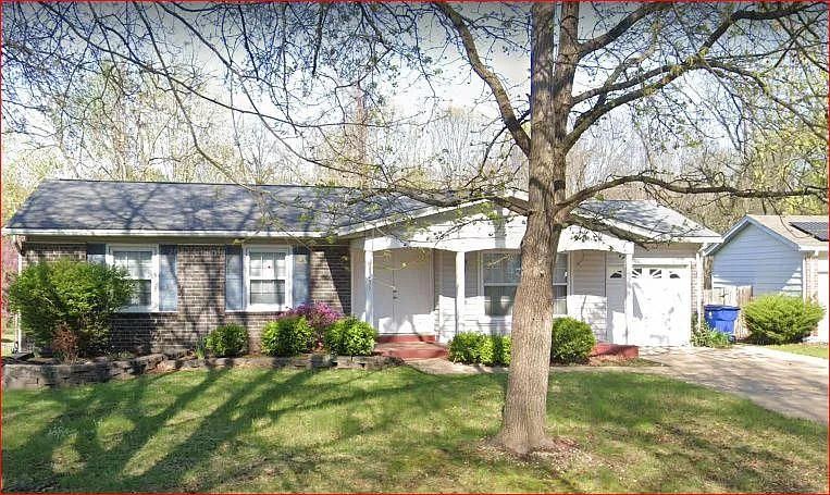 3235 Brookshire Dr