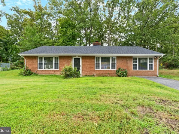 1401 Madison Dr, Fort Washington, MD 20744