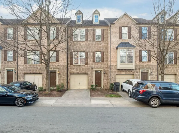 273 Lincoln St, Charlotte, NC 28203