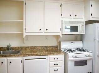 1008 N Killingsworth St #5, Portland, OR 97217