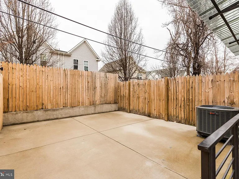 1724 N Marshall St #B — Photo 27