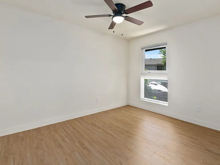 1624 Banyan Dr #2 — Photo 11