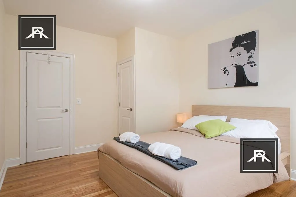 2 bed, 1.0 bath, $2,895 — Photo 2