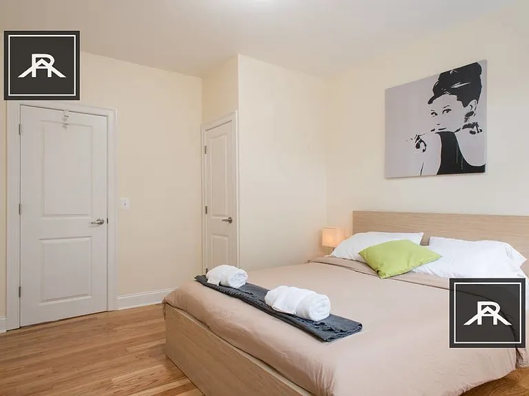 240 Kelton St #4 — Photo 2