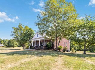 1016 Putter Point, Lawrenceburg, KY 40342