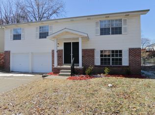 2493 Millvalley Dr, Florissant, MO 63031