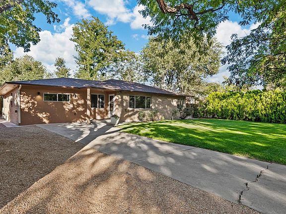 2nd image of 444 N Sherwood Dr