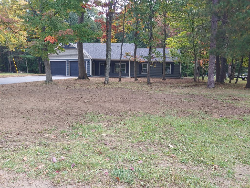 31160 Pinewood Dr - Property Image