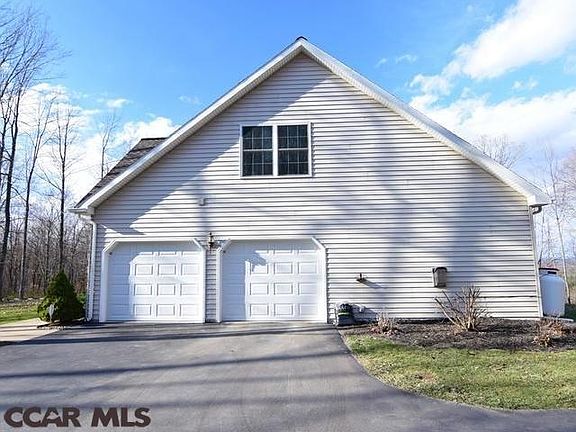 2nd image of 309 Oakwood Dr