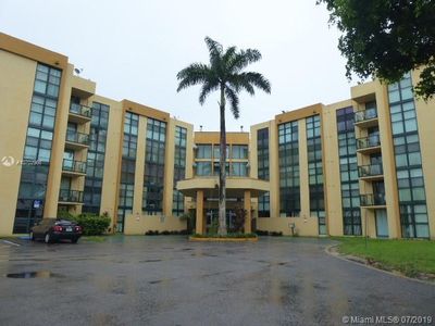11790 SW 18th St APT 131-3, Miami, FL, 33175