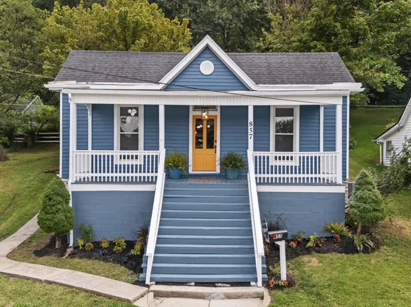 857 Leestown Ln, Frankfort, KY 40601