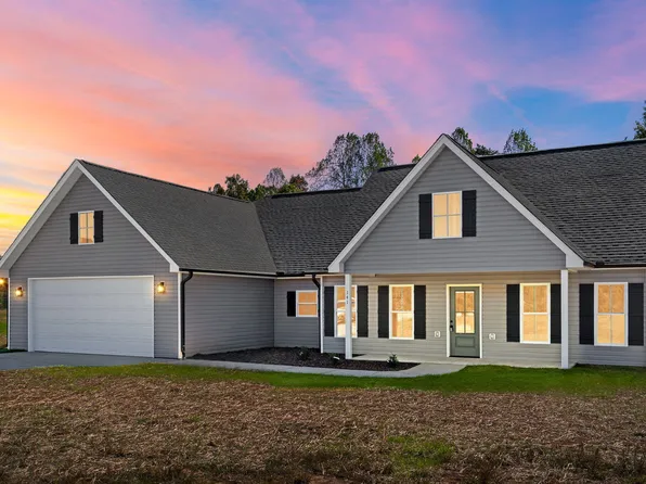 141 Gregorys Grange, Yanceyville, NC 27379