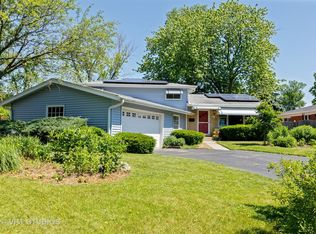 206 55th Pl, Downers Grove, IL 60516