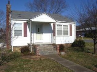 415 9th St, Erwin, TN 37650