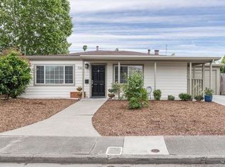 1086 Santa Ana Dr, Santa Rosa, CA 95404