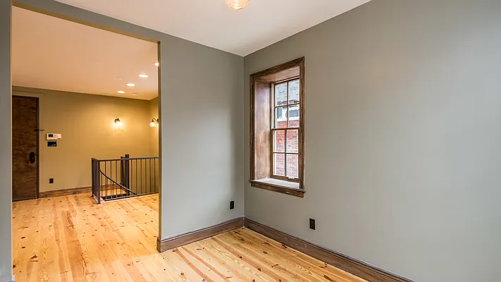 Rented by Nooklyn NYC LLC | media 26