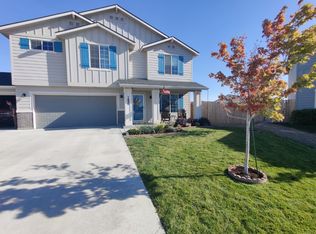 1690 SW Gabar Ct, Mountain Home, ID 83647
