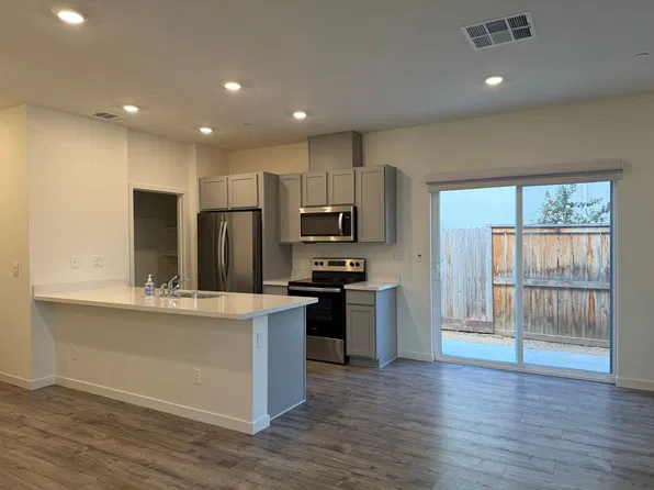 5072 Molino Cir, Roseville, CA 95747