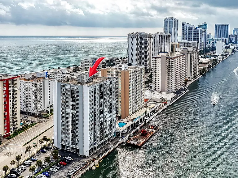 1400 S Ocean Dr #802 — Photo 37