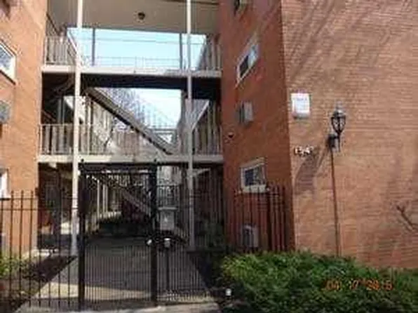 1545 W Chase Ave APT 209, Chicago, IL 60626