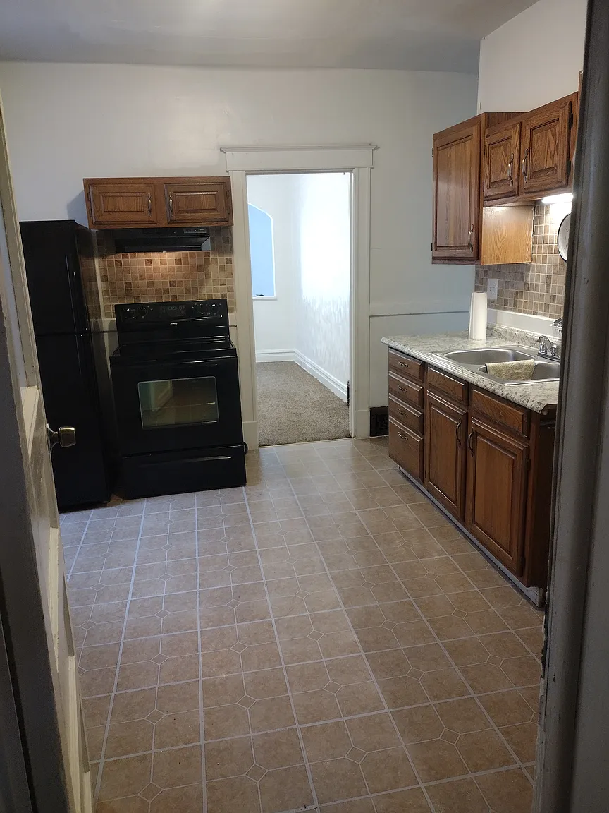 4667 Palm St photo 1