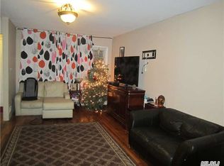 14552 222nd St, Springfield Gardens, NY 11413
