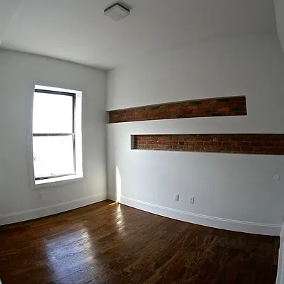 Rented by Nooklyn NYC LLC | media 30