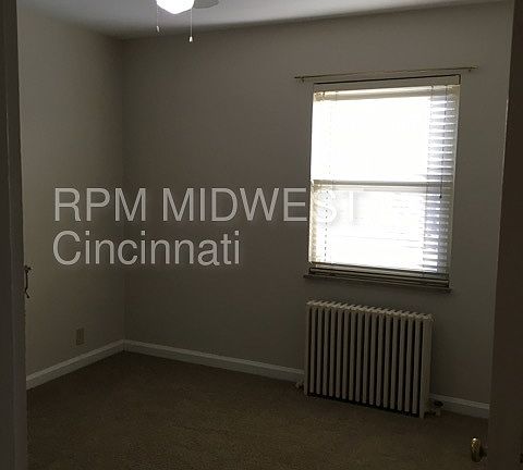 4th image of 5904 Pandora Ave #2