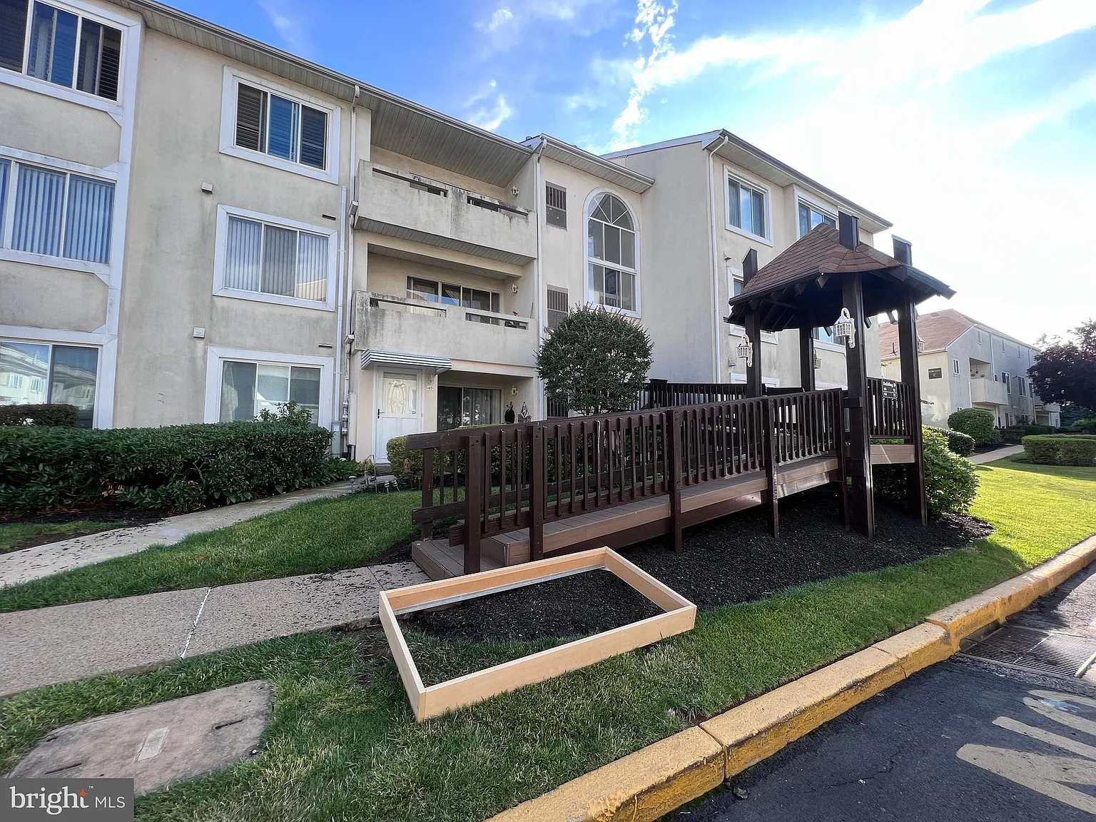 69 Bonnie Gellman Ct #D69 photo 1