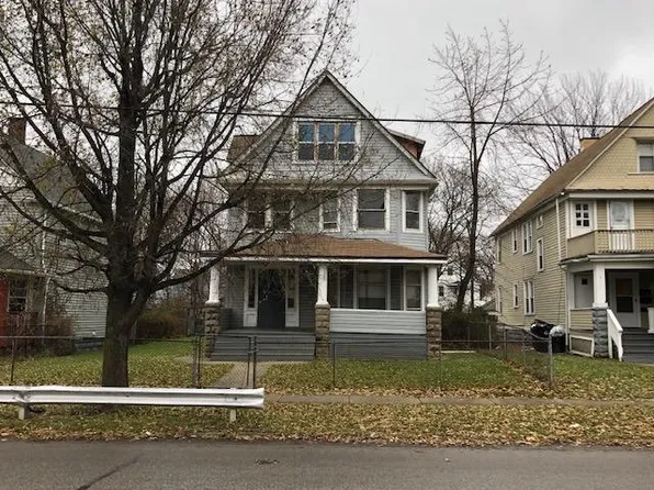 2109 W 98th St, Cleveland, OH 44102