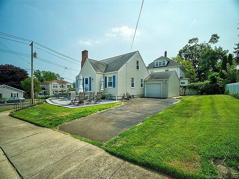 30 Seaview Ave — Photo 7