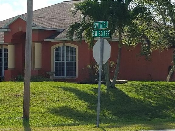 3rd image of 1713 SW 30th Ter