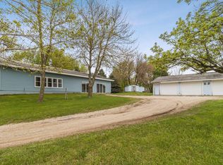 2330 Lost Trl, Guthrie Center, IA 50115