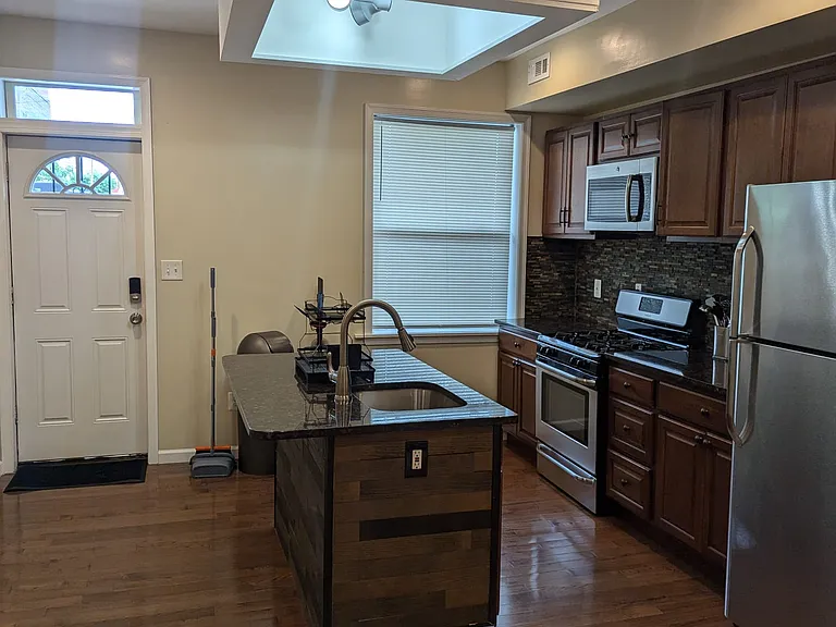 3520 E Fayette St #3 — Photo 6