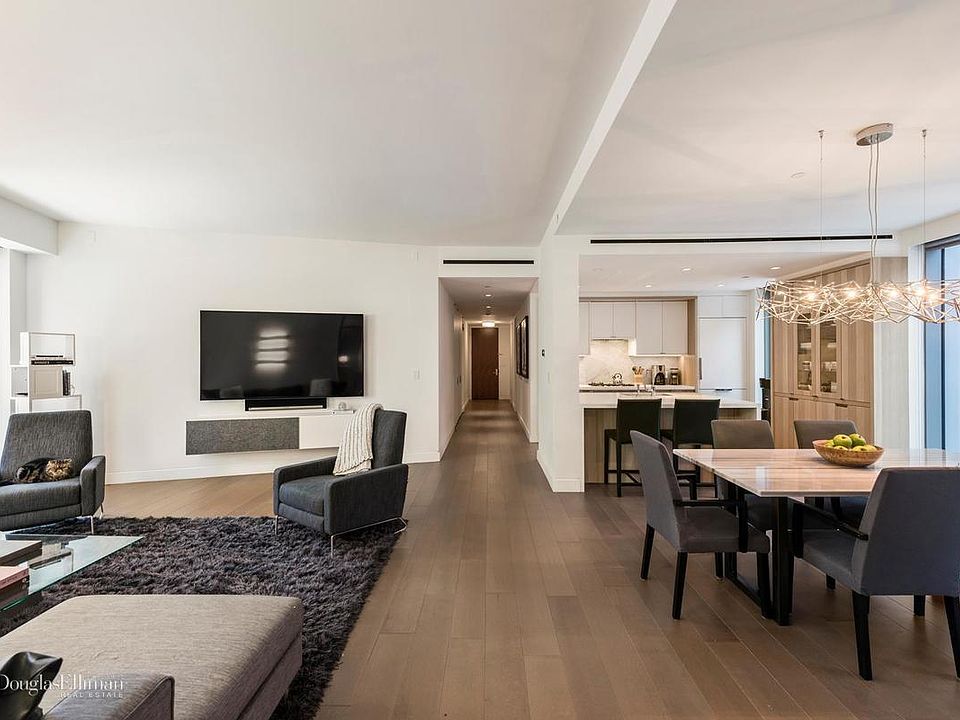 1st image of 180 6th Ave APT 3A