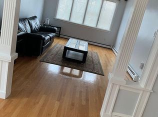 376 Riverside Ave #002, Medford, MA 02155