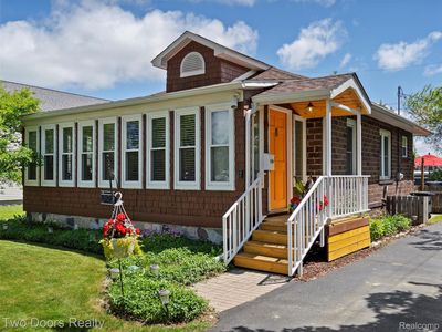 30 Beebe St, Lake Orion, MI, 48362