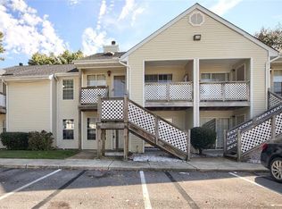 46 Emeraude Plage #B, Hampton, VA 23666