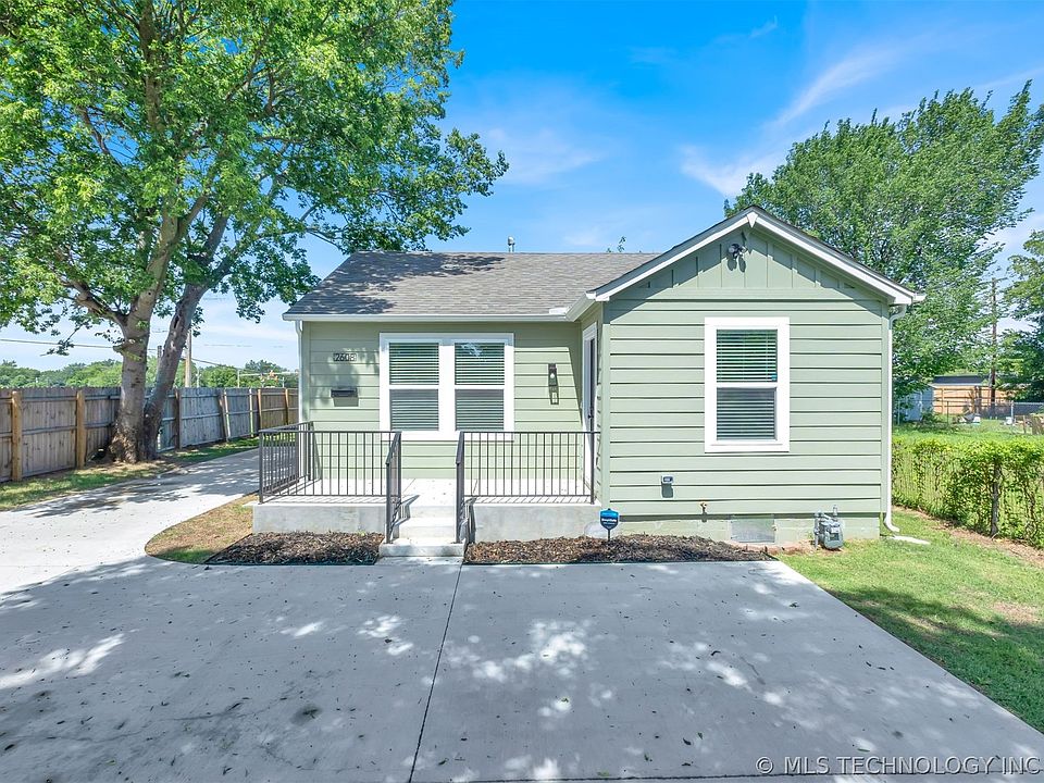 1st image of 2608 N Quaker Ave