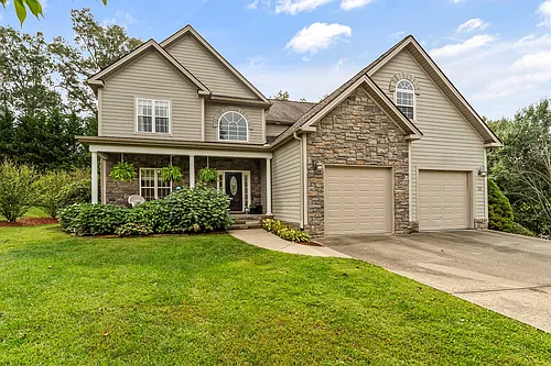 33 Drakes Meadow Ln Photo 1