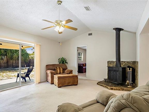 3rd image of 5218 Caesar Way S