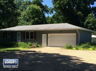 32658 Genoa Rd, Genoa, IL 60135