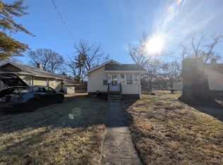 2806 Payne Rd, Des Moines, IA 50310
