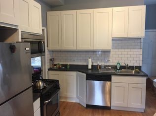 1826 W Cermak Rd APT 2F, Chicago, IL 60608